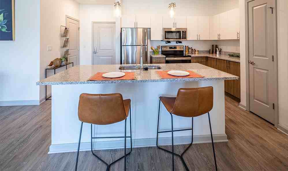 Winding Creek Apartments - Photo 3 of 33