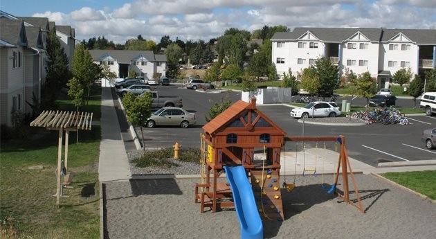 Northwood Manor Apartments - Photo 3 of 12