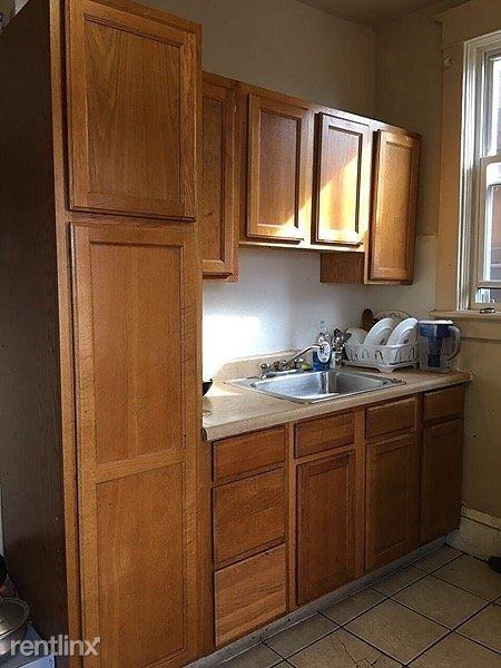 131 West 13th Avenue - Photo 3 of 8