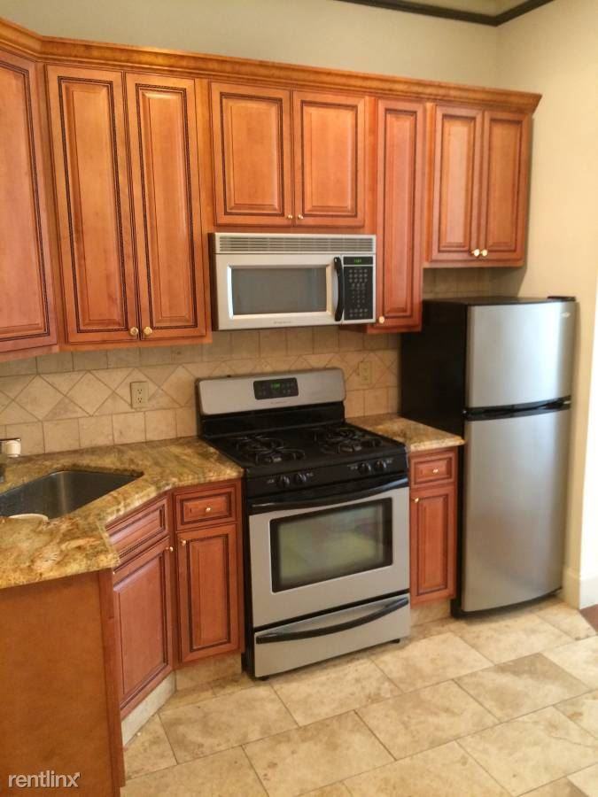 606 S 16th St - Photo 2 of 19