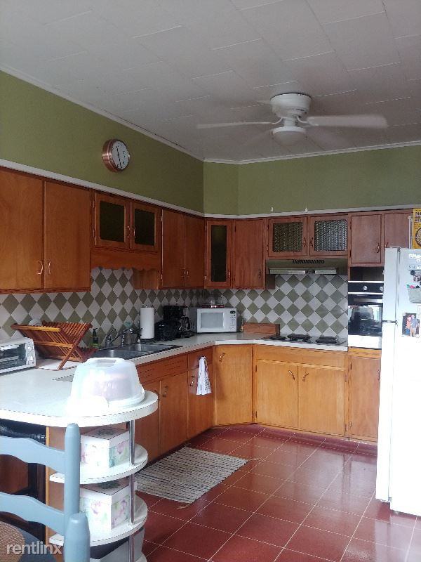 551 Mill St 201 - Photo 3 of 10