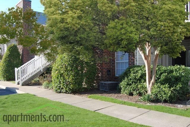 Herons Point Apartments - Photo 2 of 10