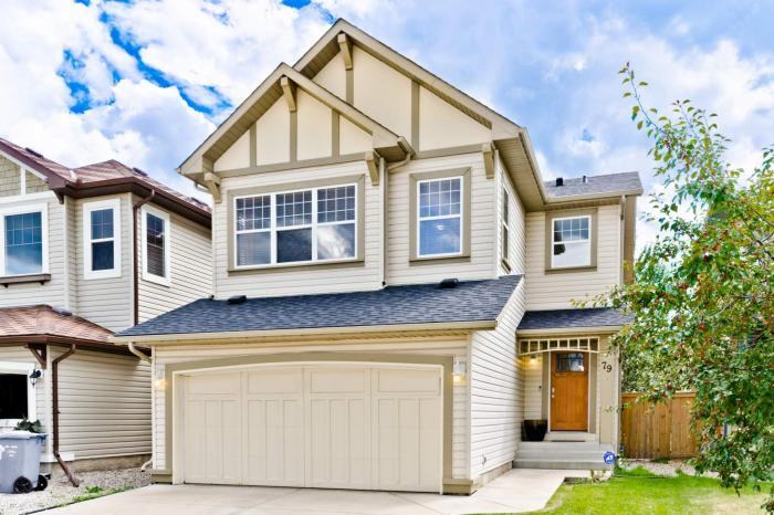 79 Brightondale Crescent Southeast - Photo 2 of 27