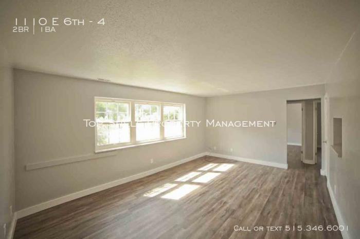 1110 E 6th - Photo 2 of 7