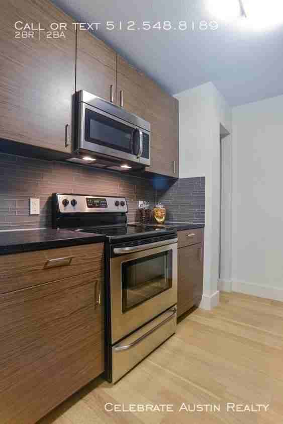 1300 S Pleasant Valley