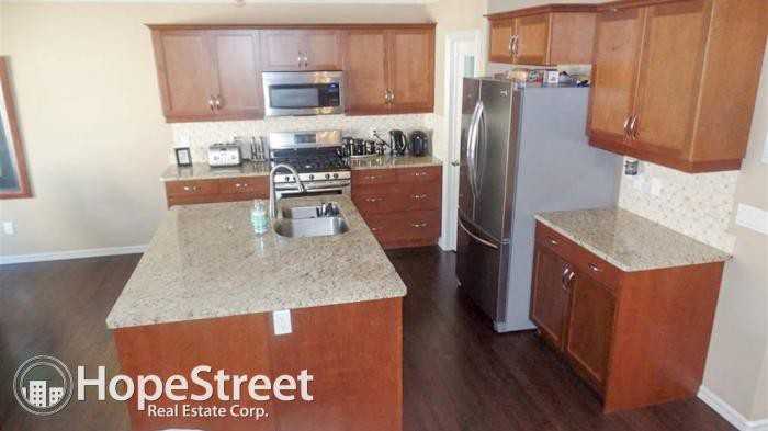 6140 17 Avenue Sw - Photo 3 of 14