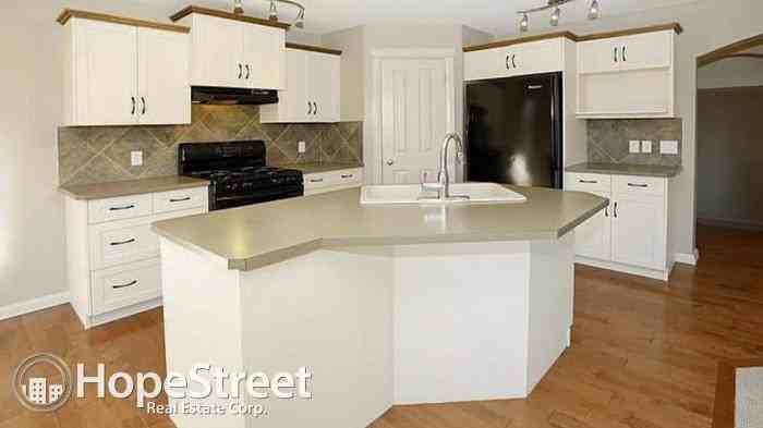 264 Eversyde Way Sw - Photo 3 of 20