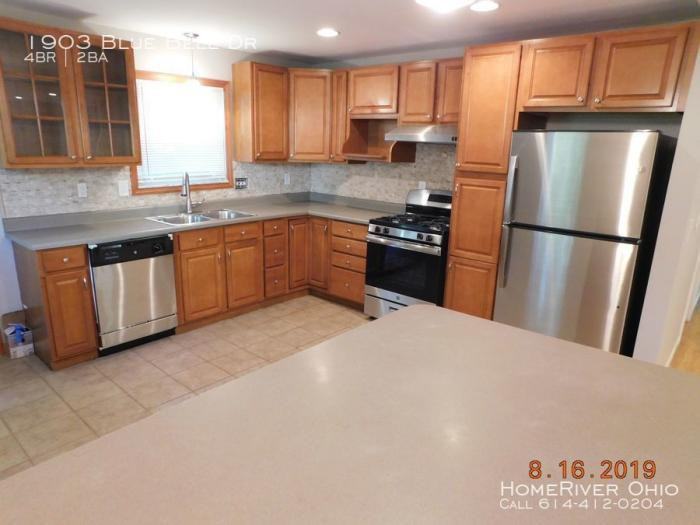 1903 Blue Bell Dr - Photo 3 of 15