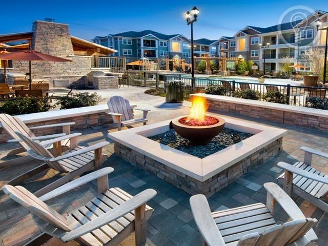 12554 Riata Trace Pkwy #11-819 - Photo 5 of 7