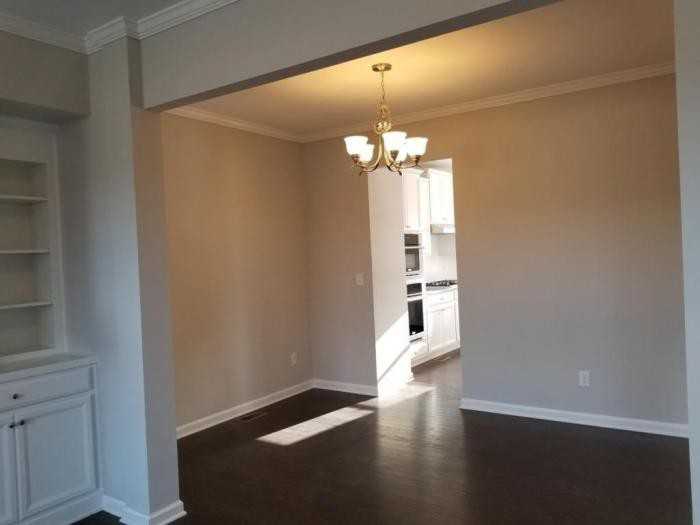 891 Sunset Park Drive - Photo 3 of 17