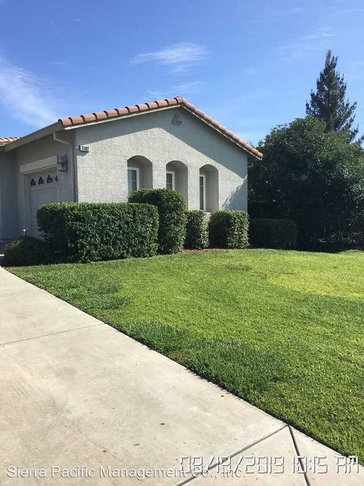 1102 Hailey Drive - Photo 2 of 3