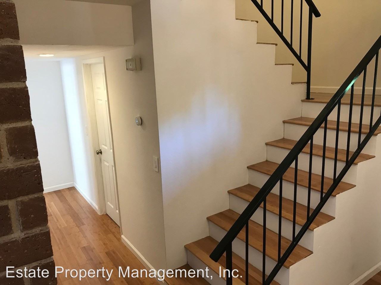 676 Floral Drive - Photo 3 of 21