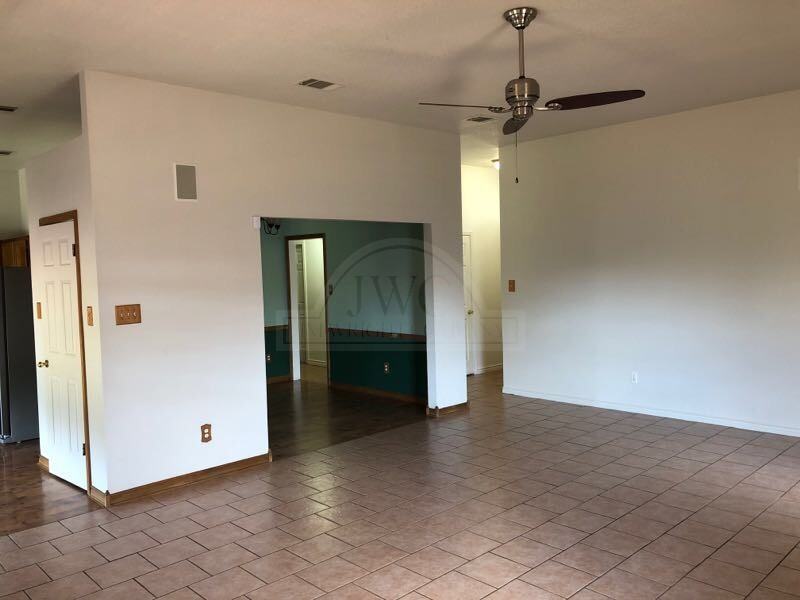 4907 Norton Drive - Photo 3 of 16