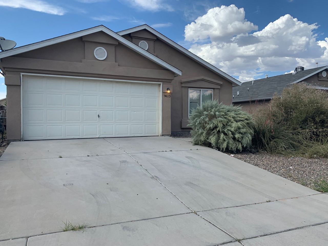 9623 El Patron Rd Sw, Albuquerque, NM 87121 3 Bedroom Apartment for