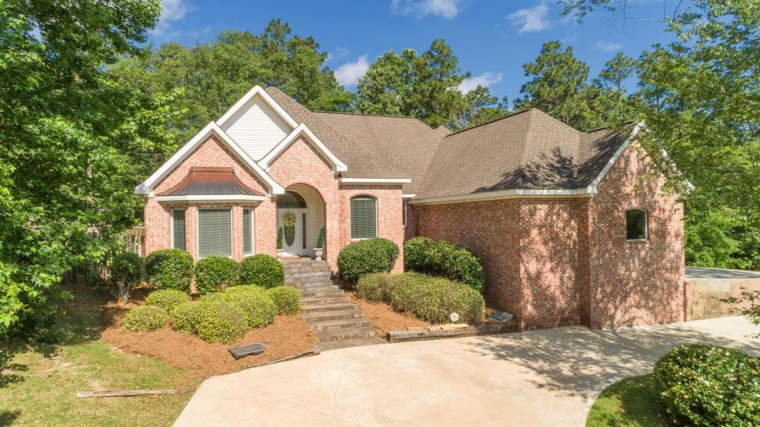 108 Shadow Lake Dr, Hattiesburg, MS 39402 4 Bedroom House for Rent for