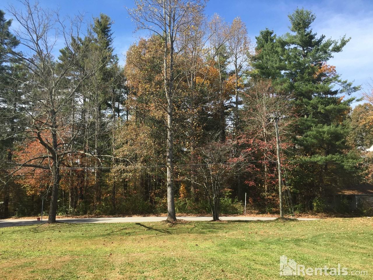 668 W. Blue Ridge Rd. - Photo 3 of 10