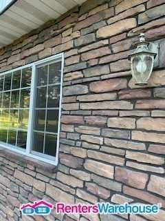 4291 25th St Ne - Photo 3 of 20