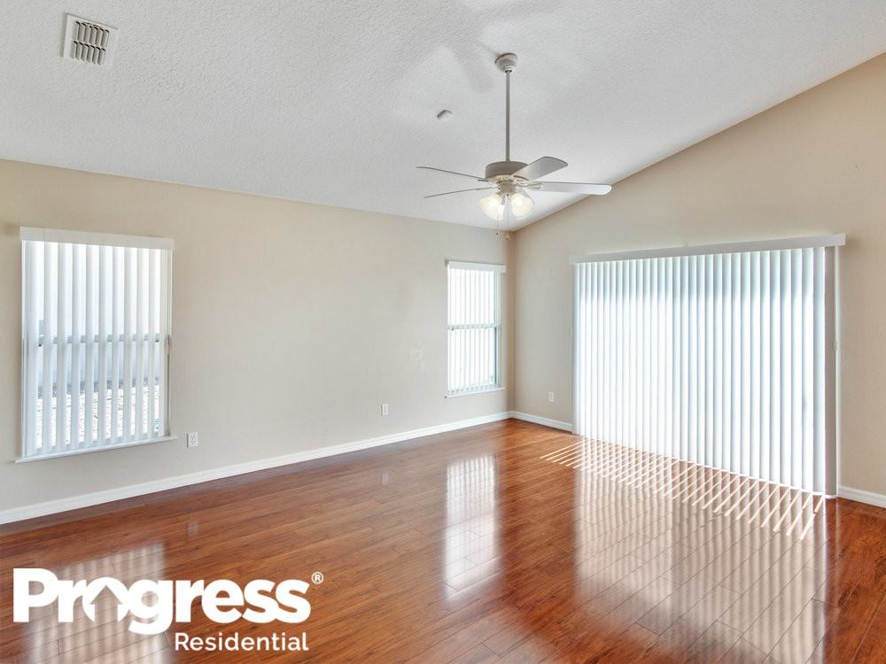 304 Red Kite Dr - Photo 2 of 14