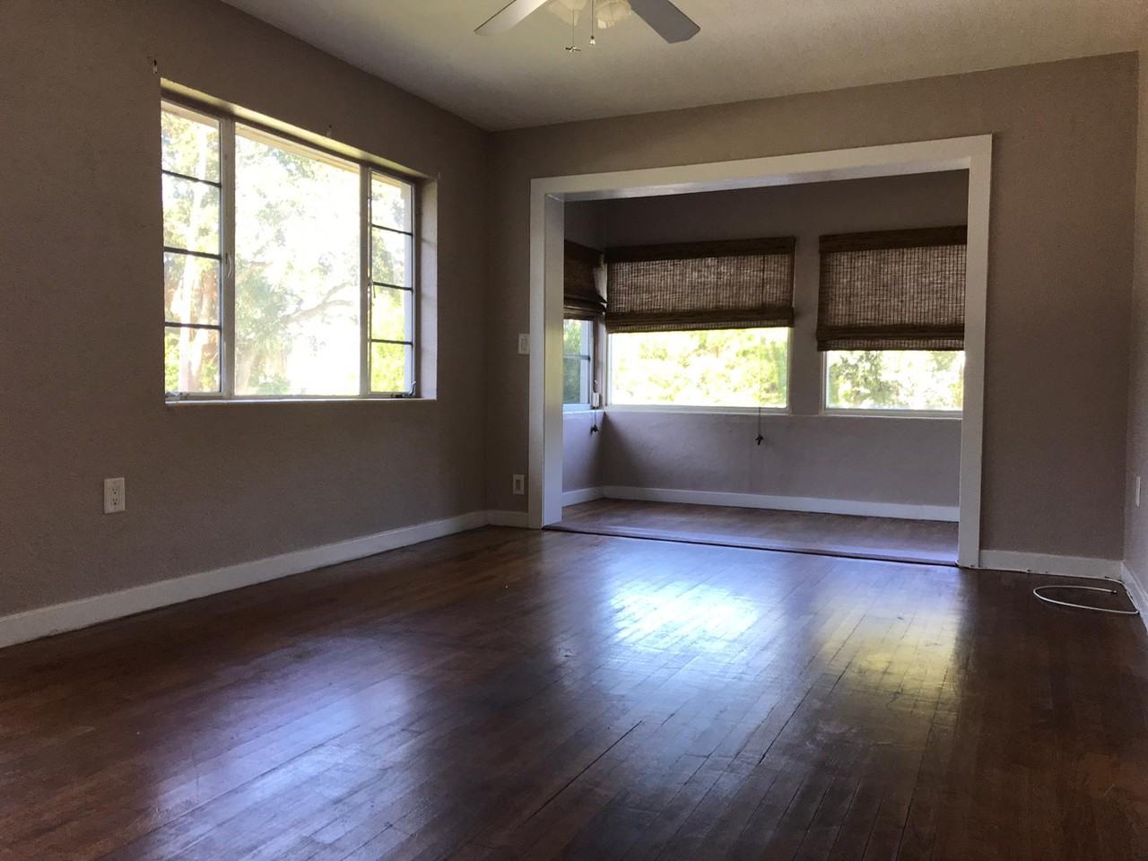 429 Wildwood Way - Photo 2 of 14