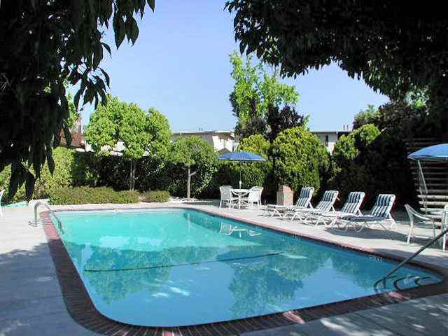 Park West Apartments - Photo 3 of 6