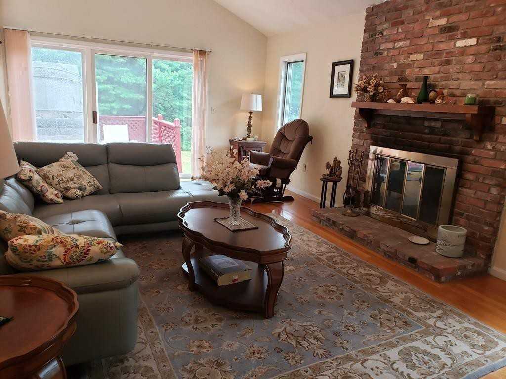 128 Powder Mill Road - Photo 2 of 21