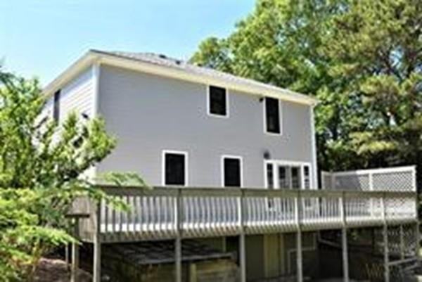 71 Joyce Dr - Photo 2 of 8