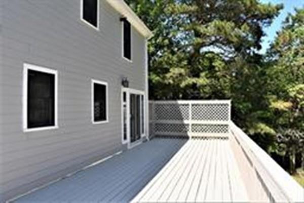 71 Joyce Dr - Photo 3 of 8