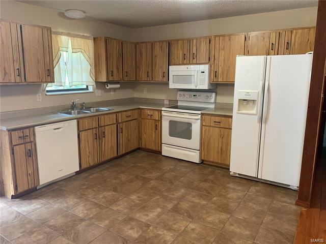 1137 New Towne Road - Photo 2 of 18