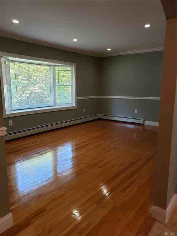 189 Kings Highway - Photo 2 of 20