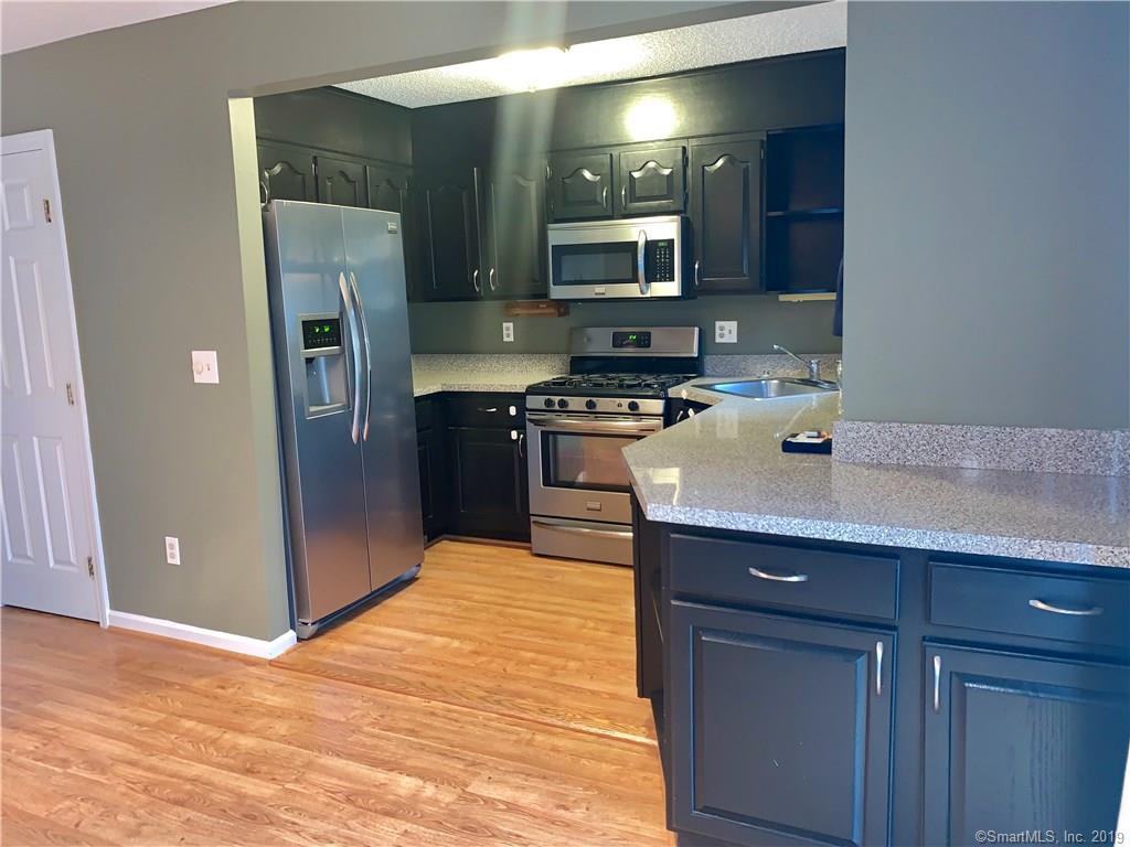 47 Fox Hollow Drive - Photo 2 of 22