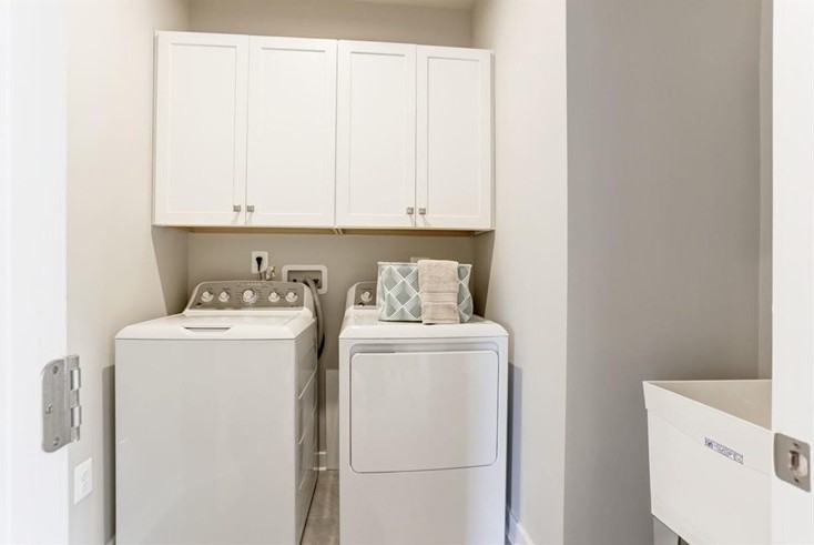 21905 Fulmer Ave - Photo 2 of 8