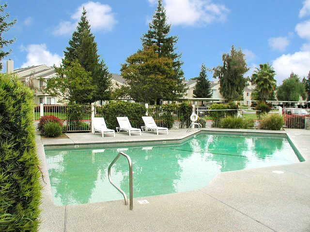 Lake Ridge Apartments 4092 N Chestnut Diagonal, Fresno, CA 93727 Zumper