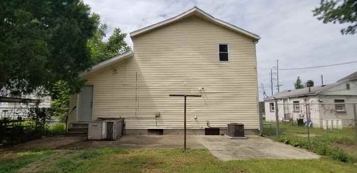 1708 Culver Drive - Photo 3 of 17