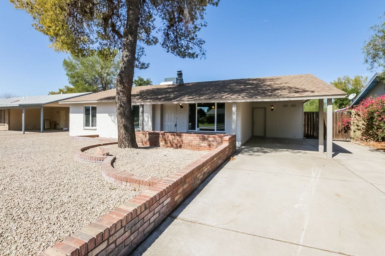 6116 S College Ave - Photo 2 of 23