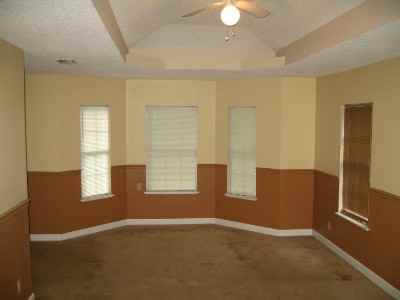 2217 Club House Rd - Photo 2 of 5