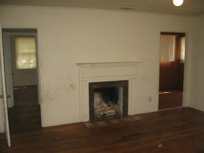 2054 Foster Ln - Photo 2 of 9