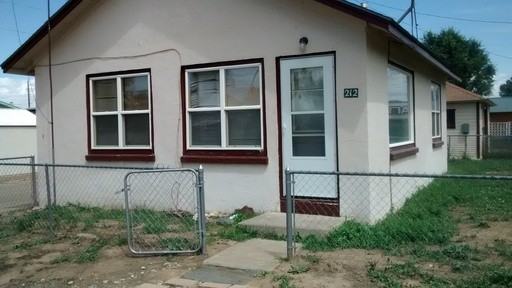 212 Mulberry St - Photo 2 of 10