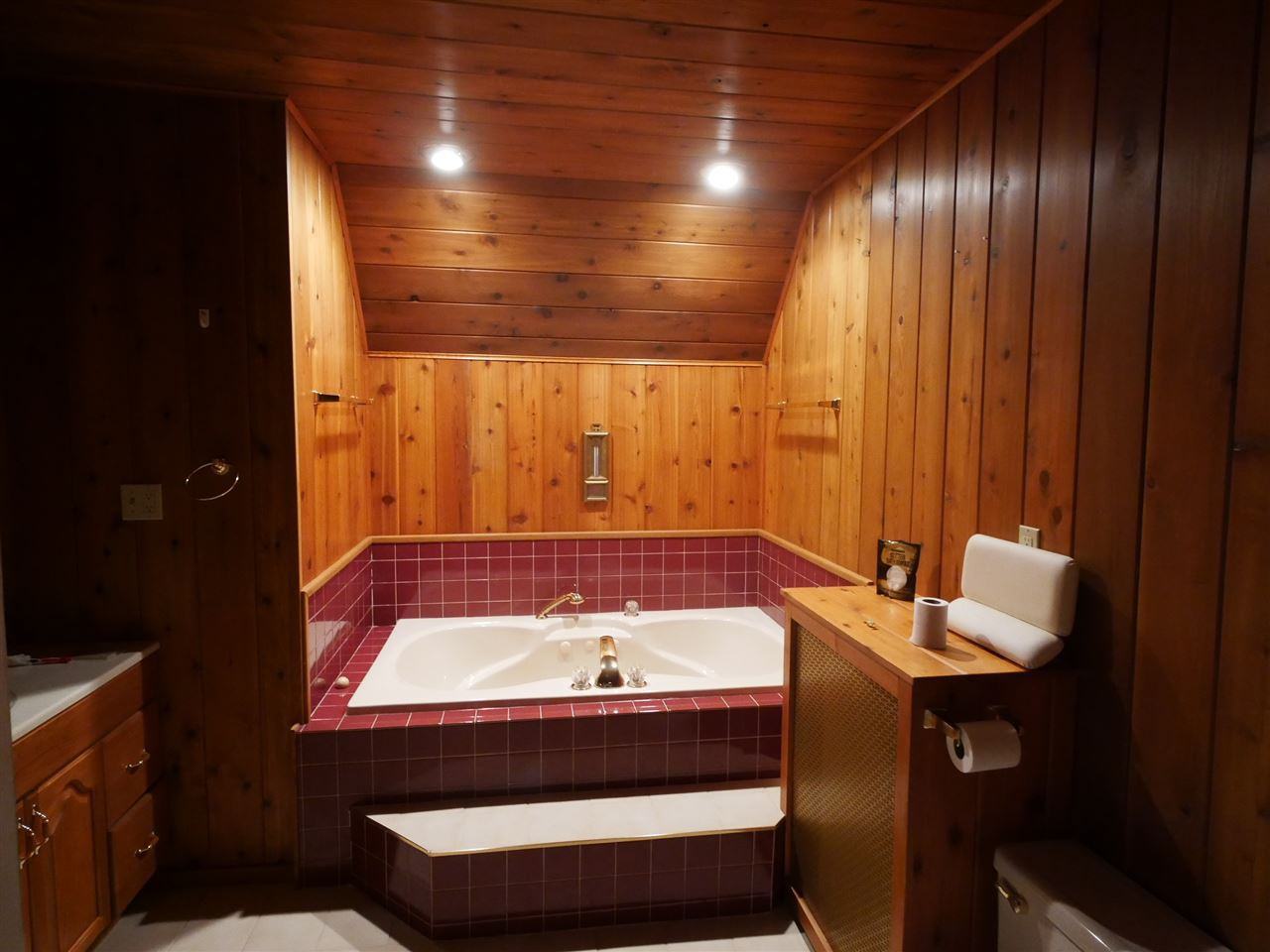 158 Schoolcraft - Photo 3 of 37