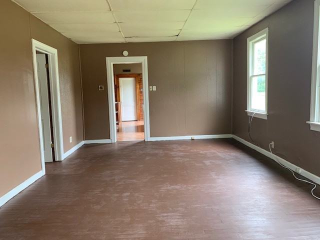 710 South Locust Street - Photo 2 of 8