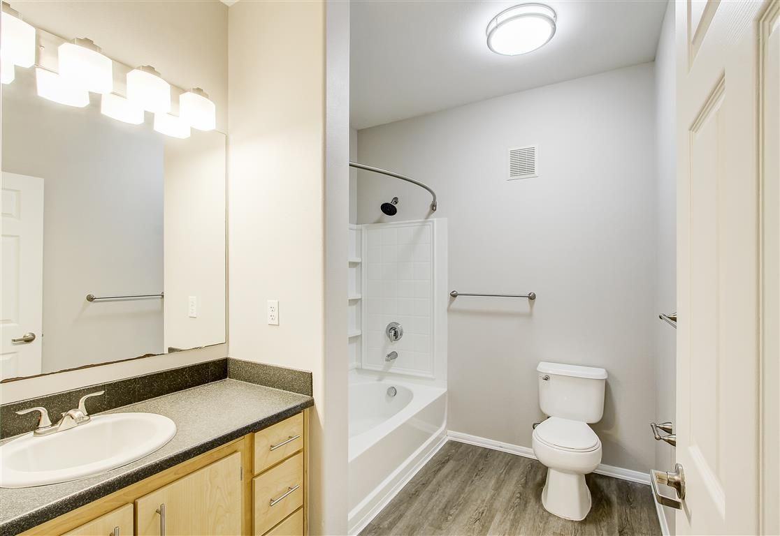 Capitol Place - Photo 5 of 19