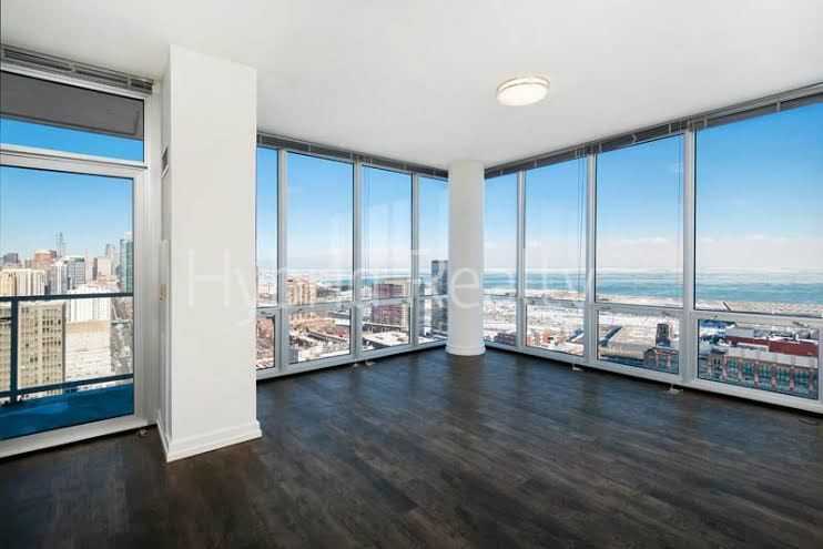 2138 E Chicago Ave #1907 - Photo 2 of 7