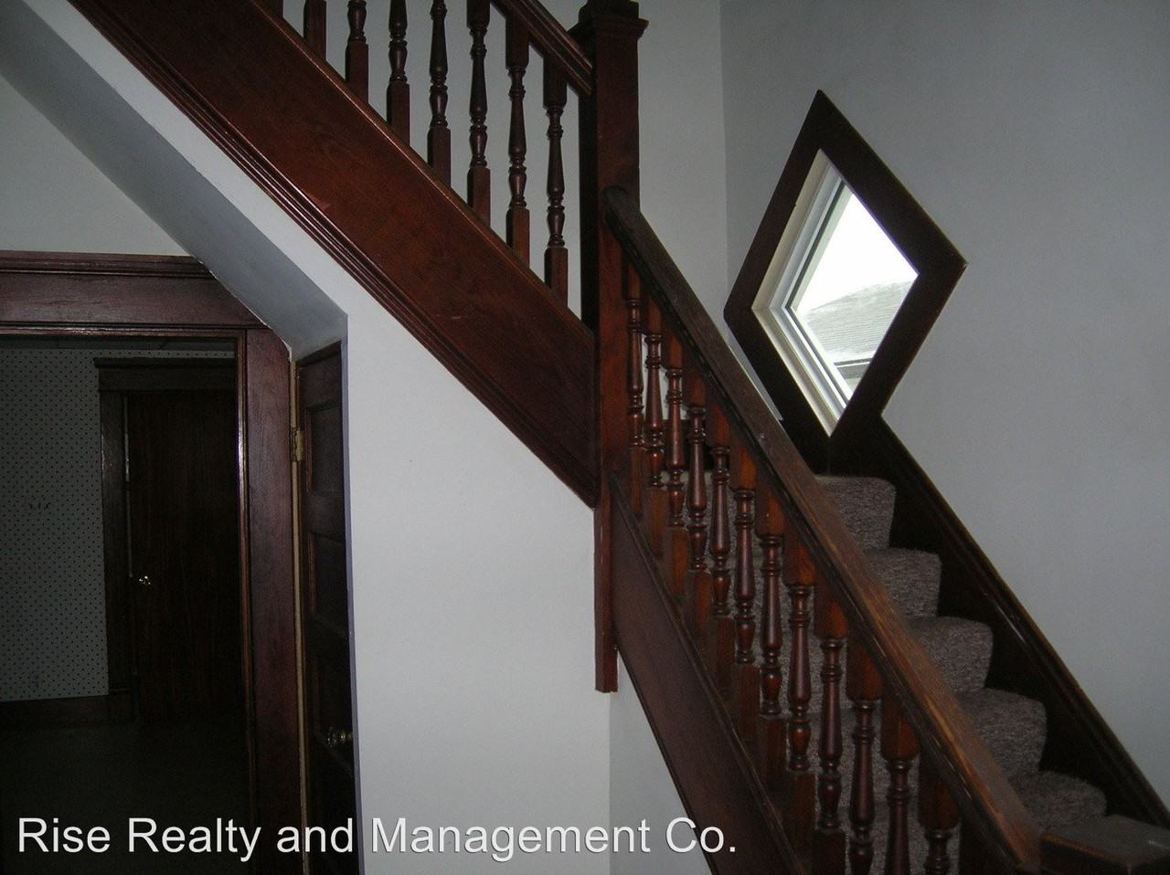 12105 Railroad St - Photo 3 of 22