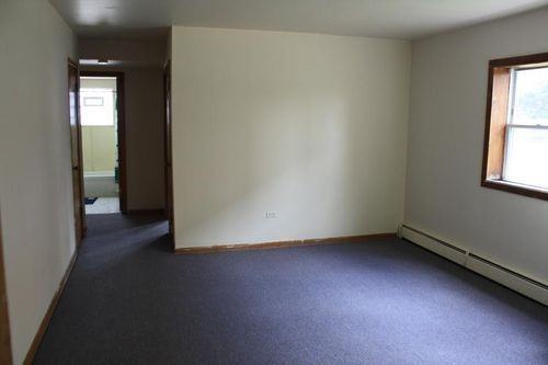 14639 Keystone Ave - Photo 2 of 13