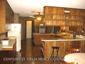 2218 Port Arthur Ave. - Photo 3 of 13