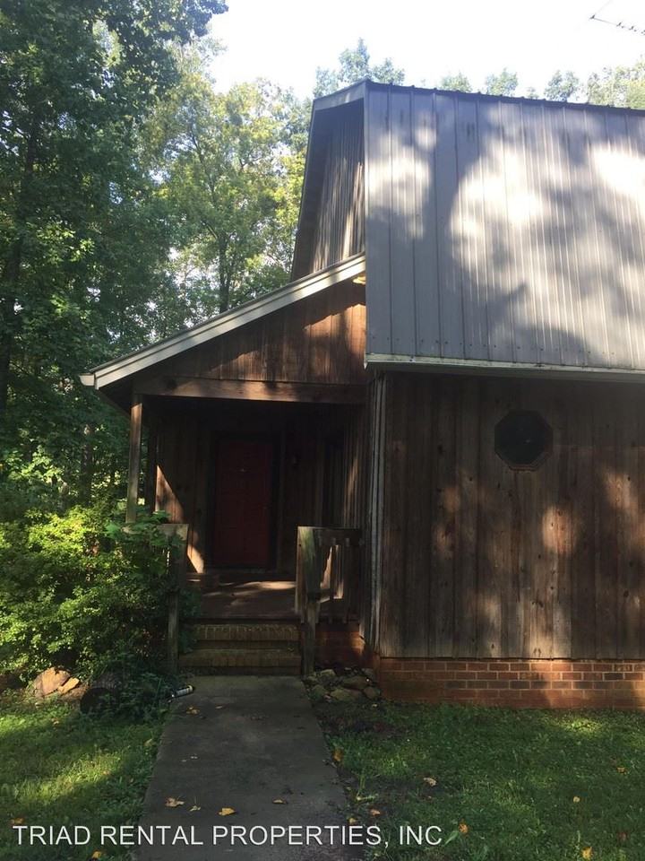 879 Ross Harris Road - Photo 3 of 17