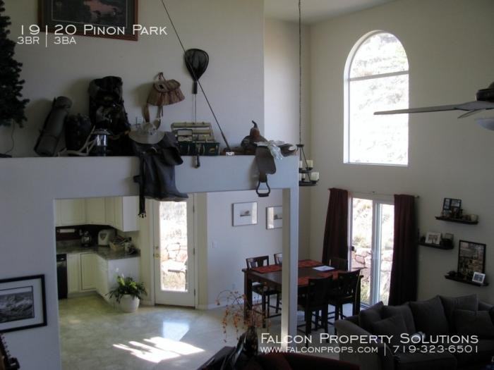 19120 Pinon Park - Photo 3 of 17
