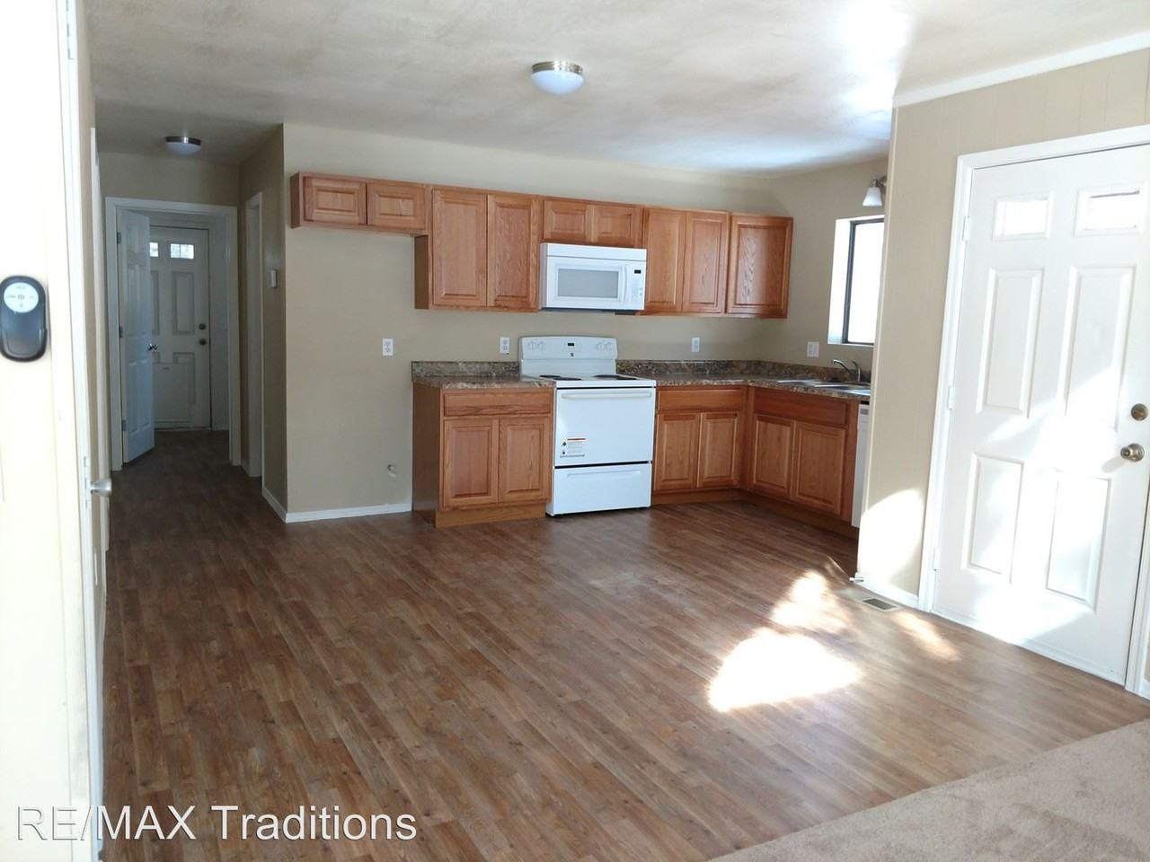 5064 Black Panther Loop - Photo 3 of 17
