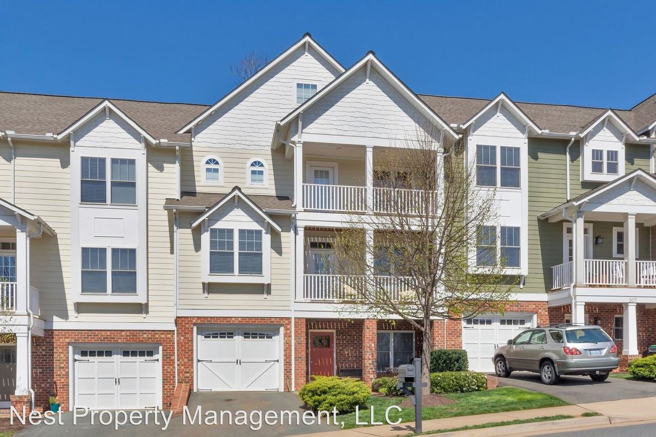 205 Brookwood Drive - Photo 3 of 17