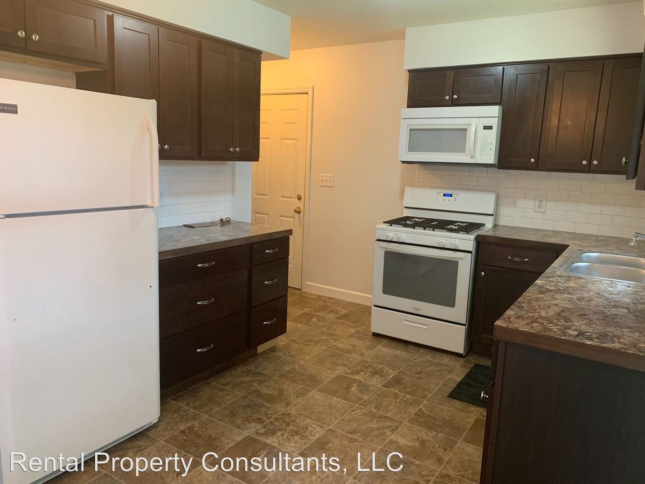 900 Coral Street - Photo 2 of 14