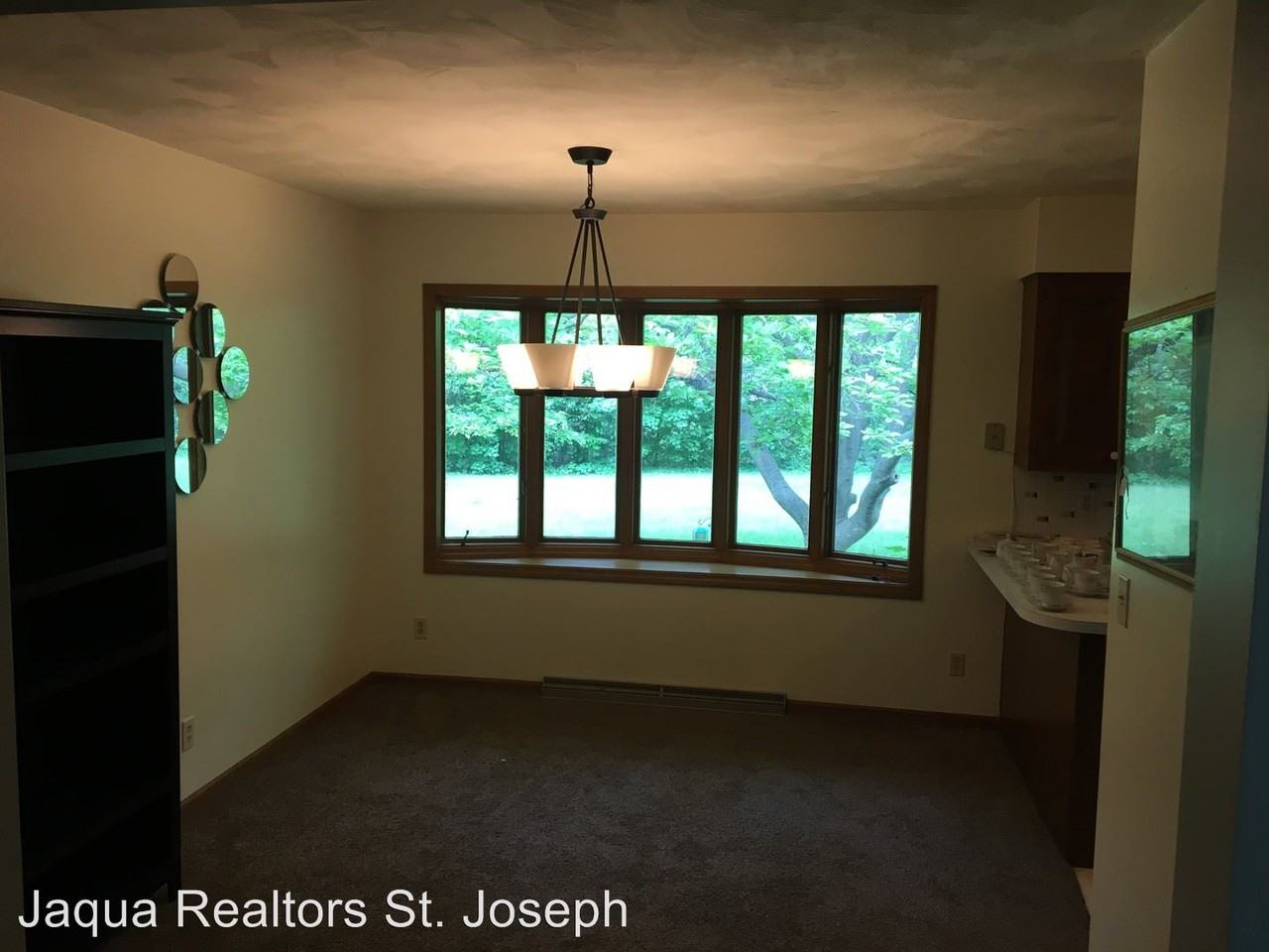 8837 Cornelia Dr. - Photo 3 of 5